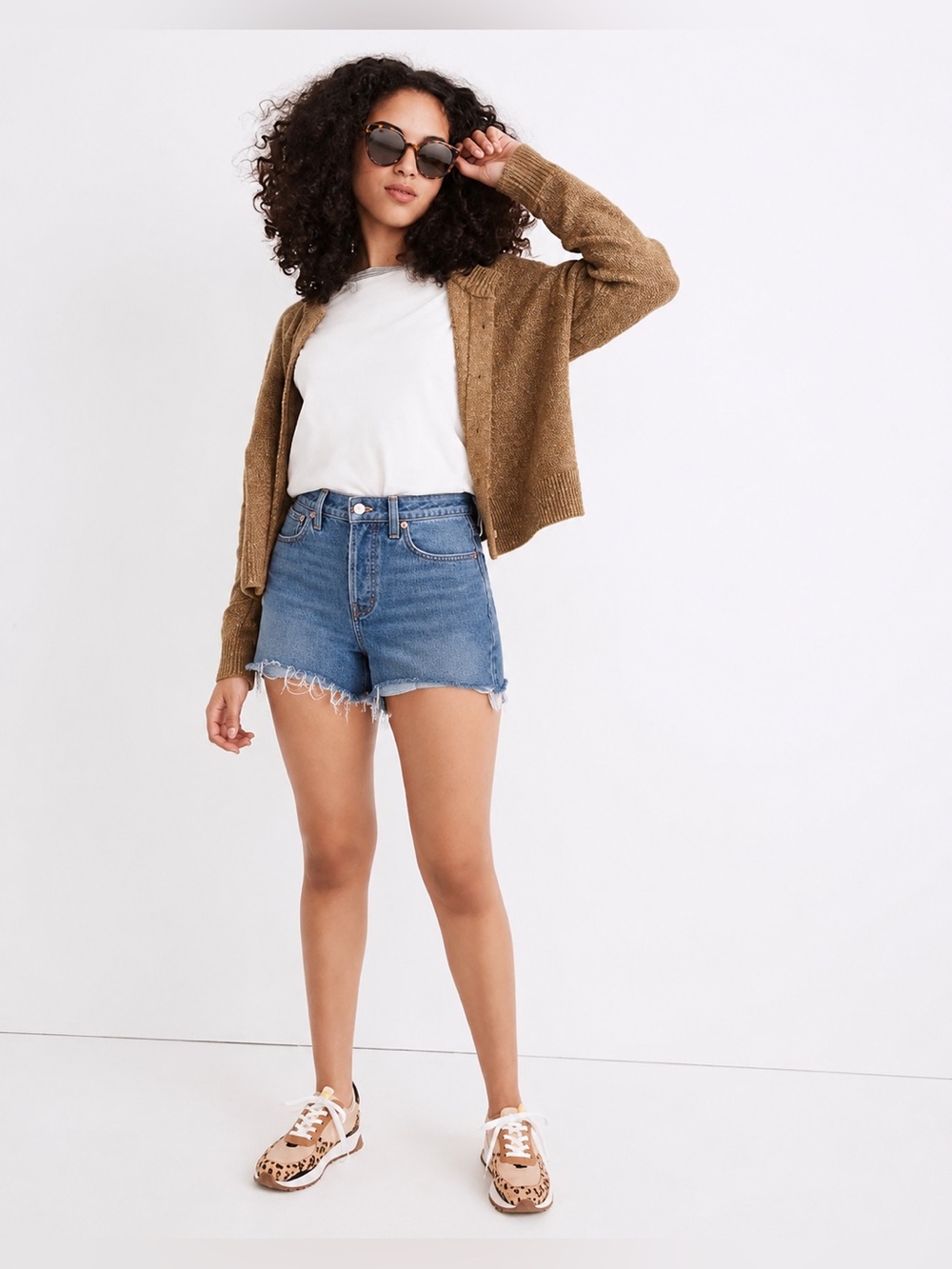 Madewell The Curvy Perfect Jean Shorts Cut Off Raw Hem Size 27 555